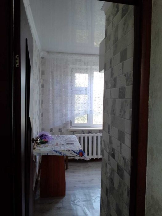 Продам 2 ком во 2 мкрн