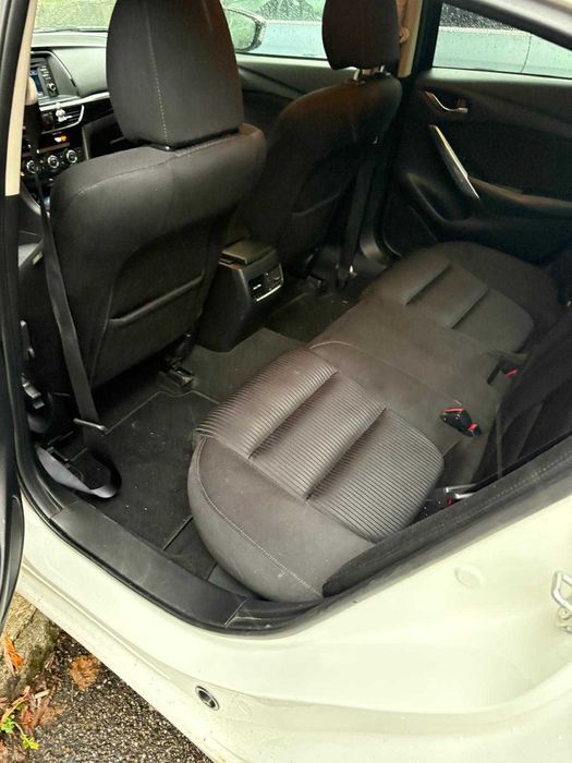 Incepem cu pretul : 5800 negociabil, Mazda 6 anu 2014