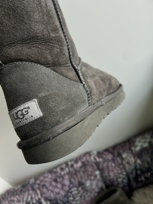 UGG ботуши пантофи