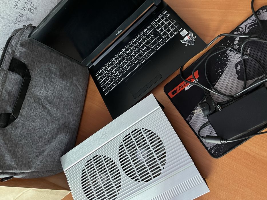 Ноутбук Haier GG1560X