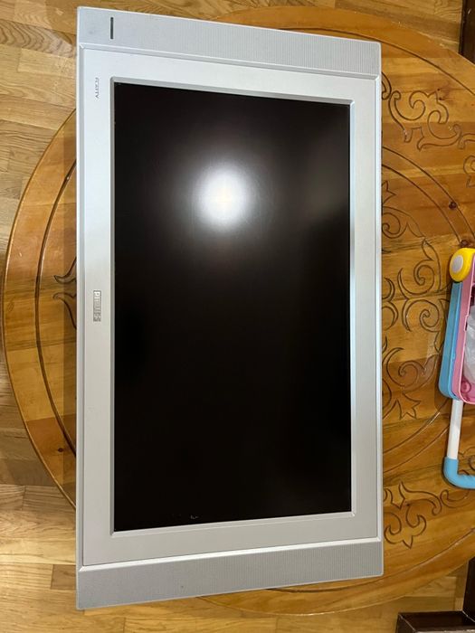 Телевизор PHILIPS