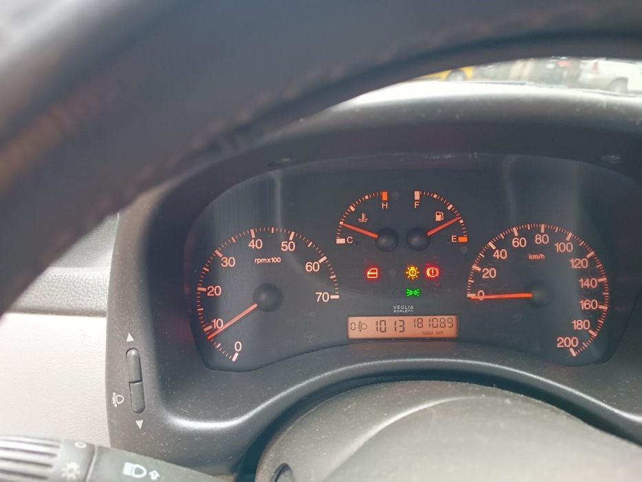 Фиат Пунто 2000 година