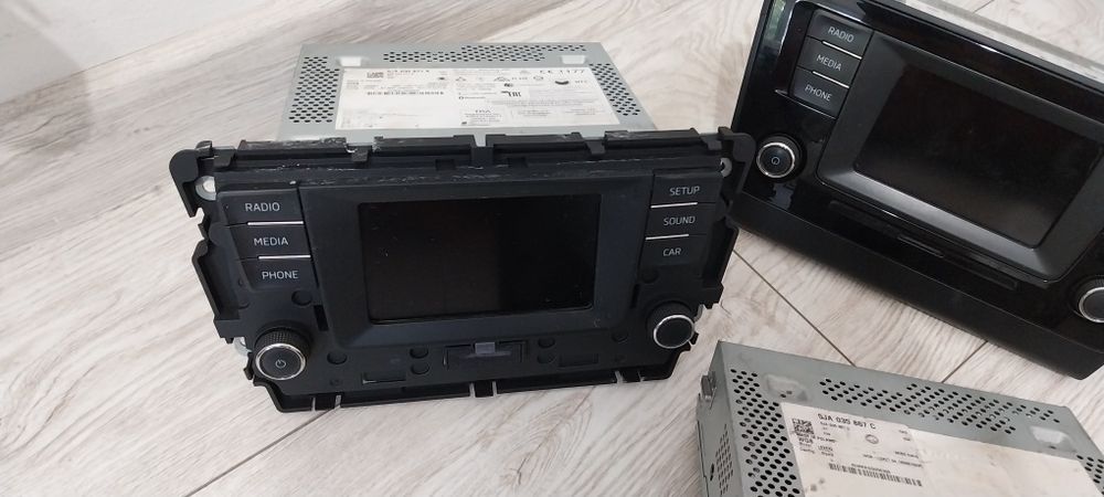 Radio multimedia cu Bluetooth SEAT