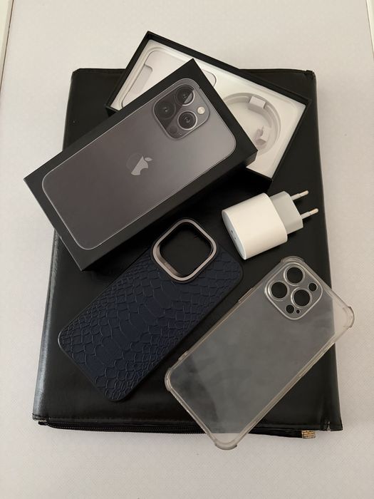 Продам Iphone 13 pro