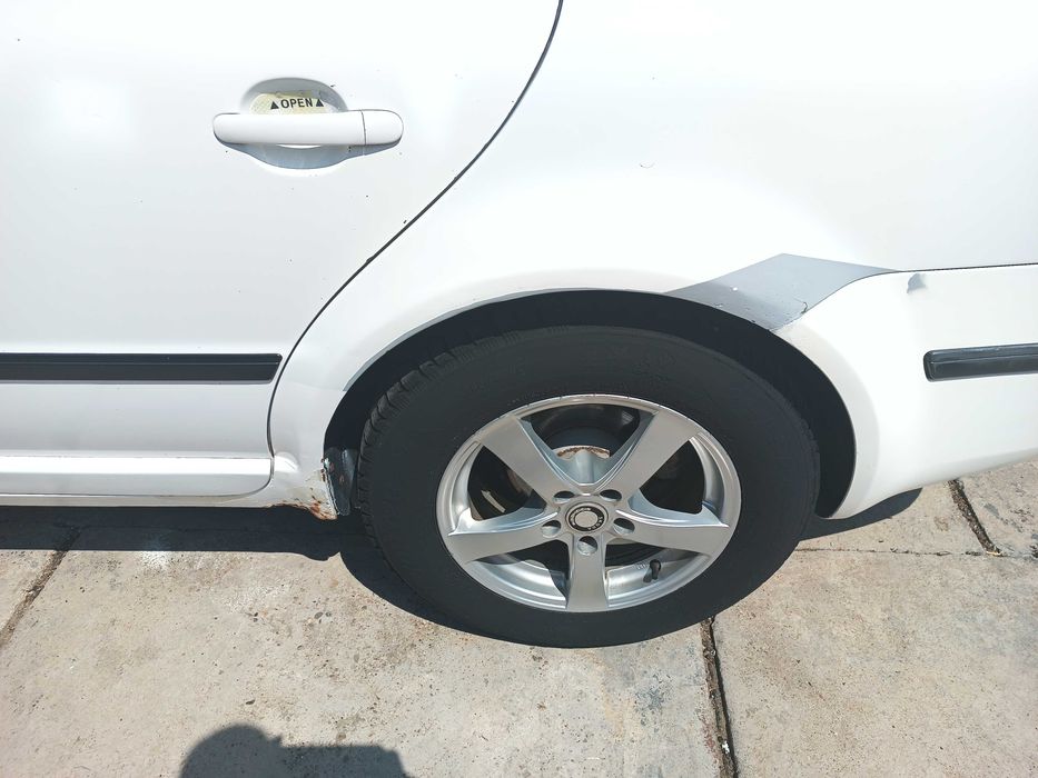 Autoturism Skoda Superb 2005 1,9 TDI