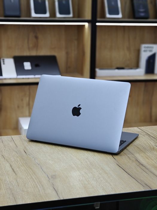 MacBook Air M1 | 99% Акб | 20 Циклов | 8/256гб | ЕАС