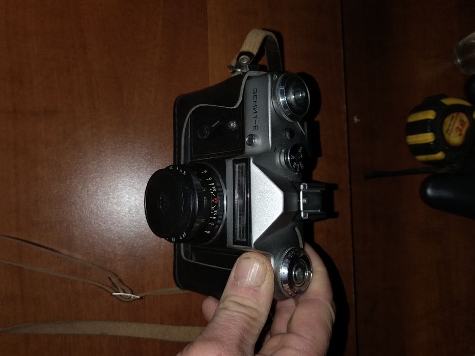 Продам фотоаппарат зенит
