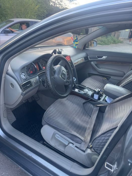 Audi A6 C6 2004 года