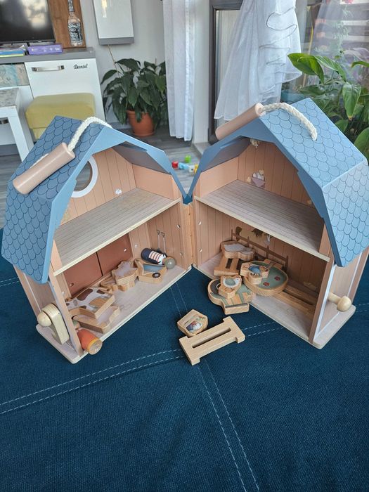Продавам много запазени бебешки/детски играчки Little Dutch, жирафа Софи, дъска за плуване Spiderman от 9.99 евро