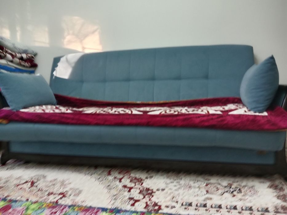 Диван в гостиную