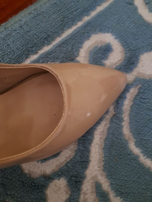 Продам Женские Туфли