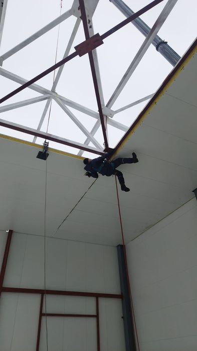 Монтаж сэндвич панелей