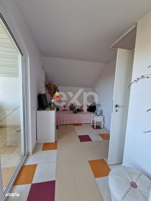 Casa de vanzare  225 mp ,Marginenii de Sus , DB