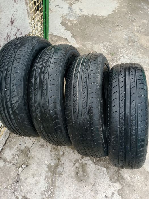 Шины летние комплект