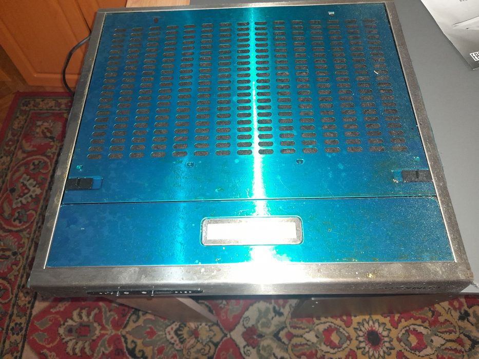 Продам вытяжку .