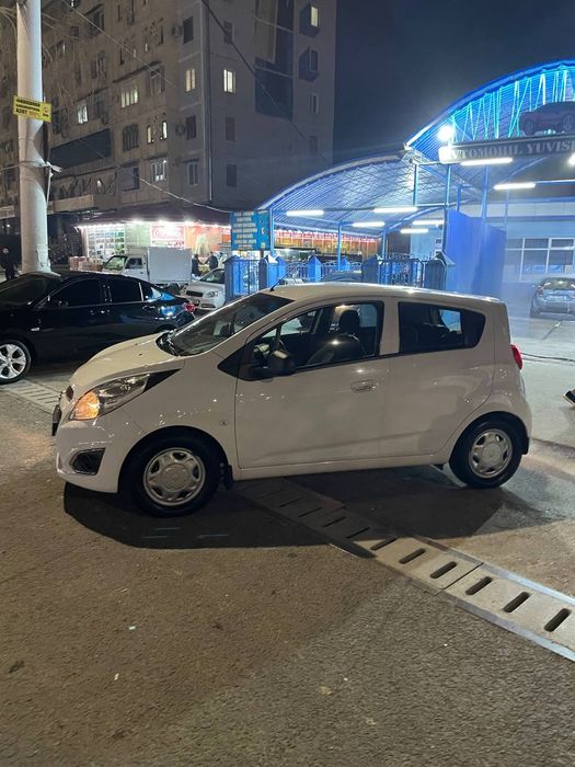 Moshina holat zor yurgan 43000