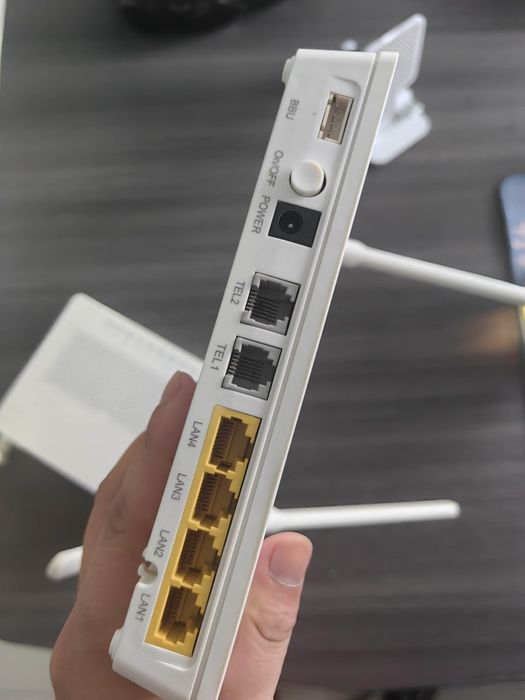 HUAWEI HG8245H5 4GE GPON WI-FI router/modemlar. Uztelecomga tushadi