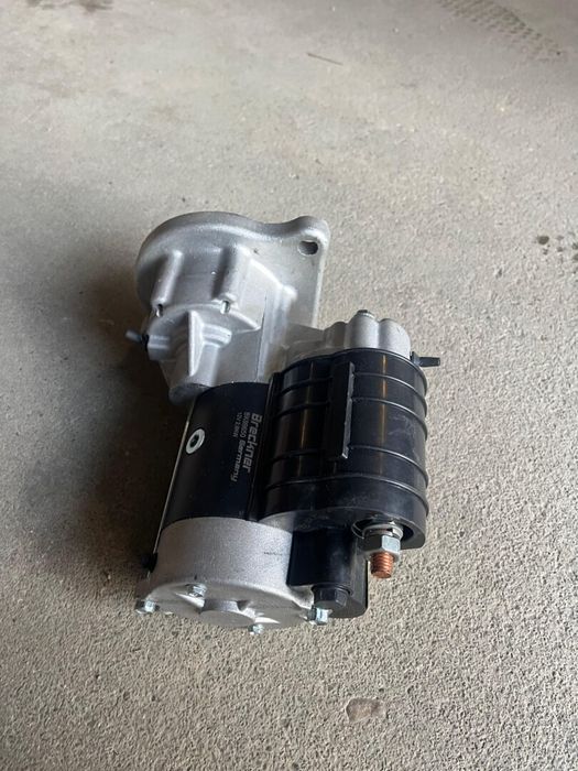Electromotor cu reductor amplificat de putere UTB U-445 Fiat ARO