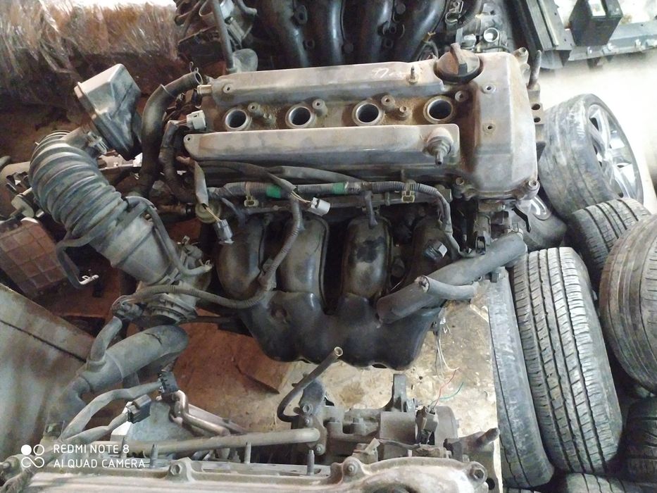 Комплектный двиготель 2AZ