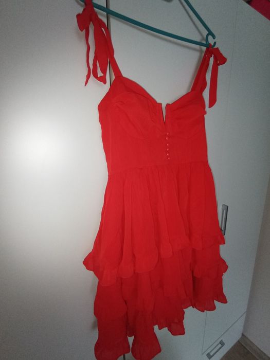 Rochie roșie de vara