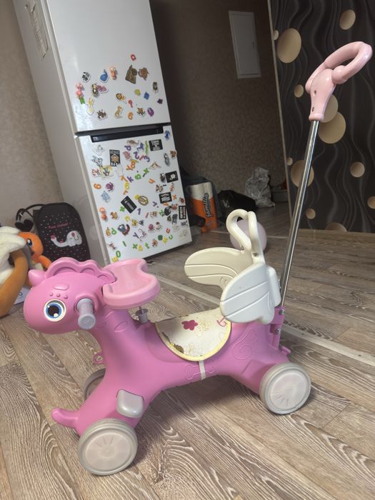 Отдам лошадку каталку для детей