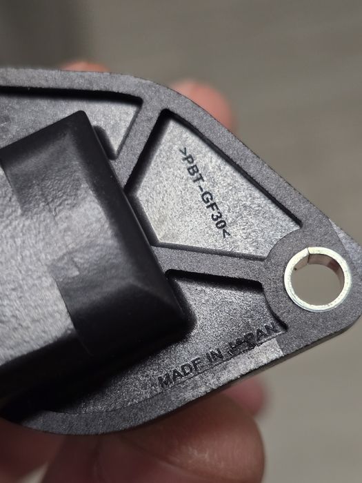 Senzor debit aer masă Amrxuts E5T62271 – Mazda CX-5 / 3 / 6, nou