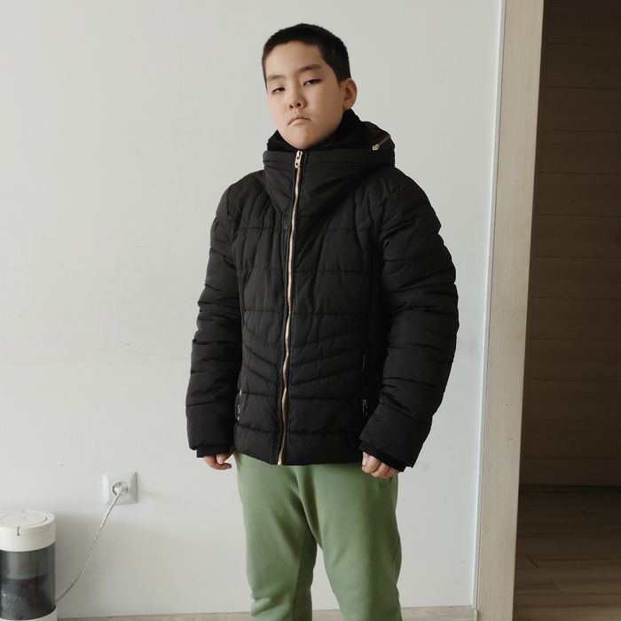 Куртка zara  хорошее состояние