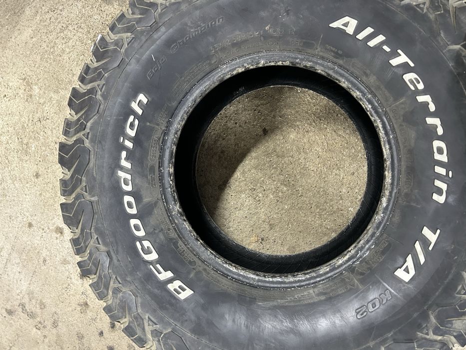 Балон бу 33х12 50R 15LT.   108R