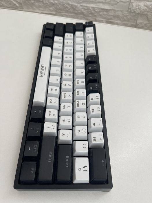 Продам клавиатуру Leaven k620