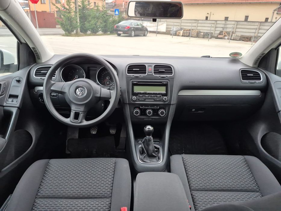 Golf 6 1.4 benzină 2010 euro 5