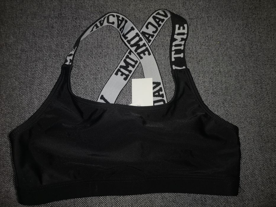 Bustiera, neagra, 146-152, 11-12 ani, noua