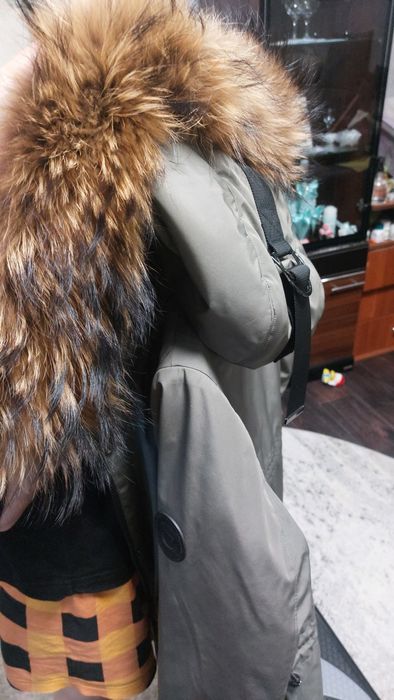 Отдам пуховик бесплатно