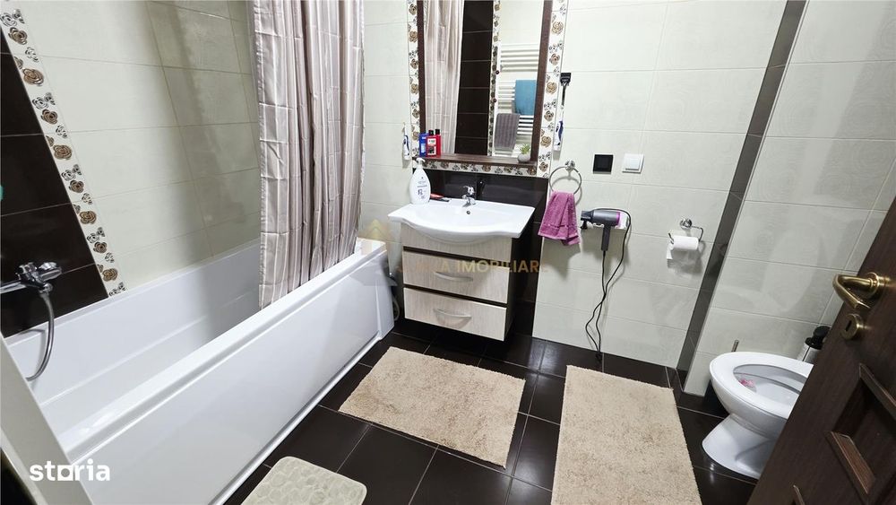 Apartament 2 Camere 56 Mp Floresti Strada Stejarului