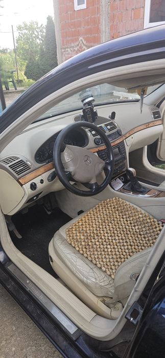 MERCEDES-BENZ E-Class 2002 — imagine 3