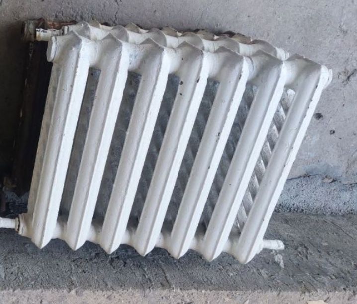 Батареялар сотилади.                              .