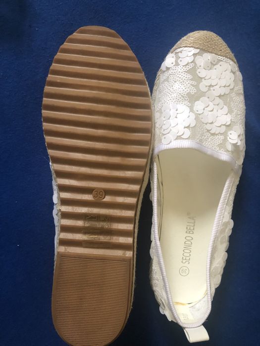 Ефектни дамски обувки