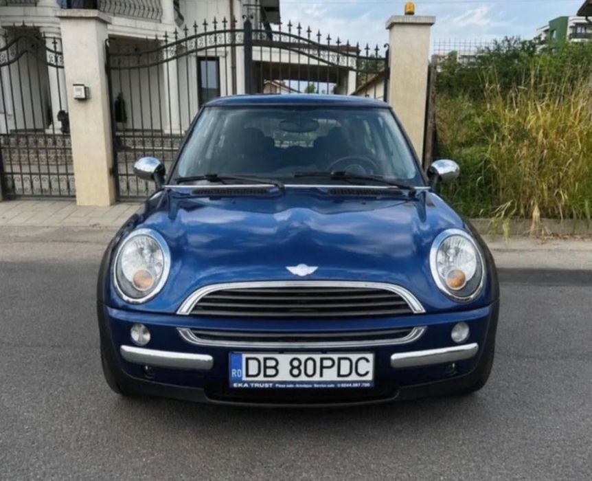 Vând Mini Cooper 1.6 benzină stare bună