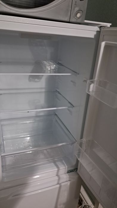 Холодильник Dexp