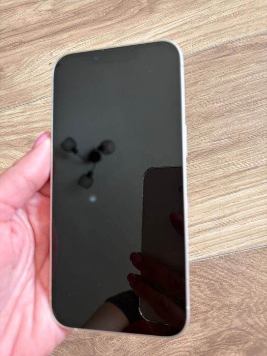Смартфон Apple iPhone 13, 128GB, 4GB RAM, 5G, Starlight