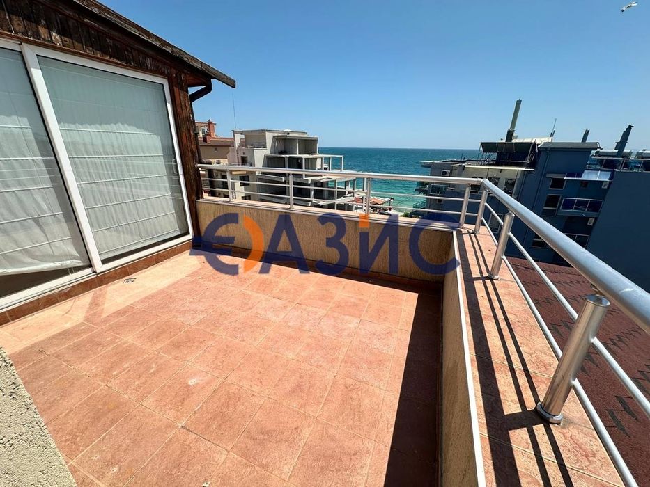 Продава се Двустаен апартамент в Несебър - 70 кв.м за 1115 €/кв.м - Снимка #4