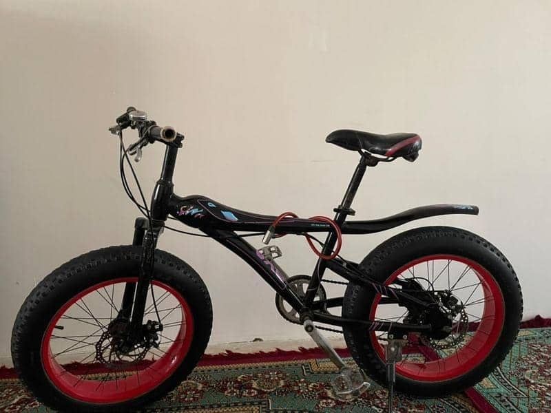 Velosiped sotiladi..