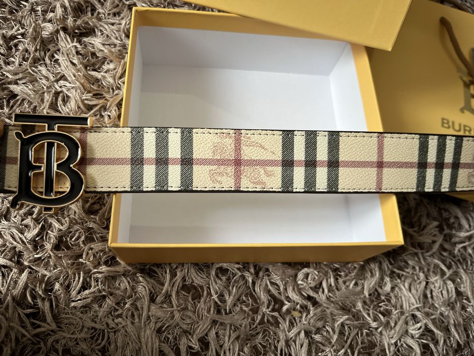 Curea Barbati Burberry