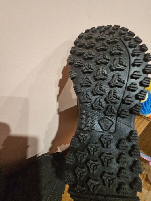 Мъжки зимни ботуши