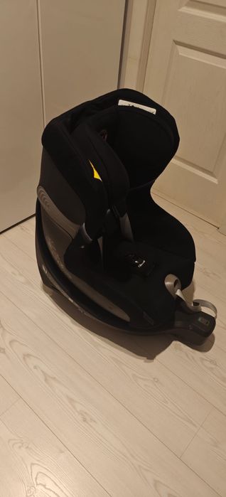 Scaun cybex sirona s2 i-size isofix 0-18 kg negru.