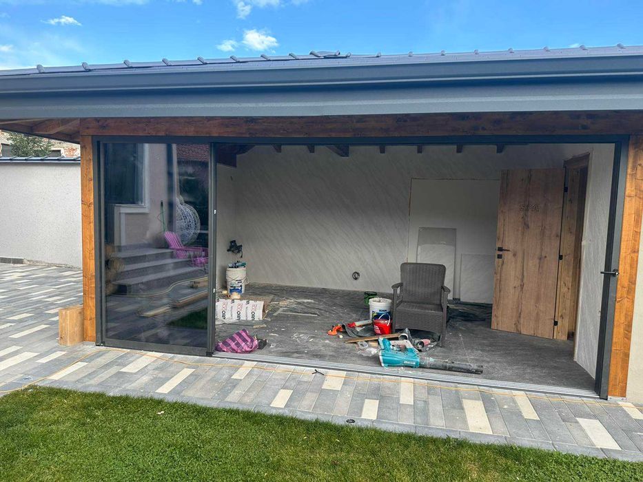 Алуминиева стъклена система