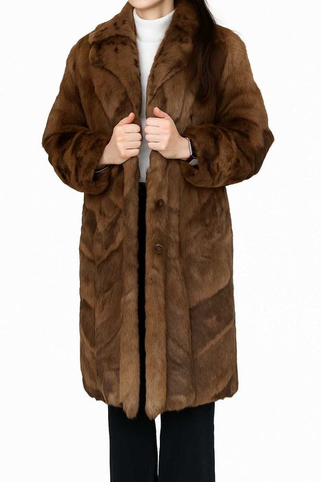 haină lungă din blană marmota, model Chevron | Anii 1970