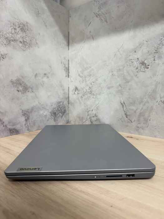 Lenovo E302338.