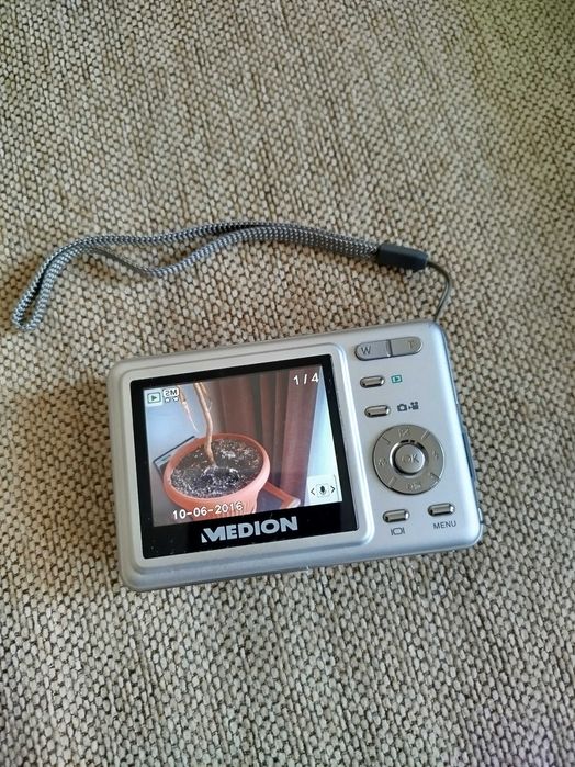 Camera foto  digitala Medion poze vintage Functionala