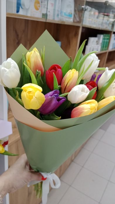 Тюльпаны оптом Астана