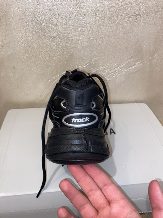 Adidasi balenciaga track